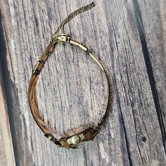 VINTAGE 1940-50'S BULOVA EXCELLENCY 10KT GOLD FILLED WINDUP WRISTWATCH - Picture 7 of 14